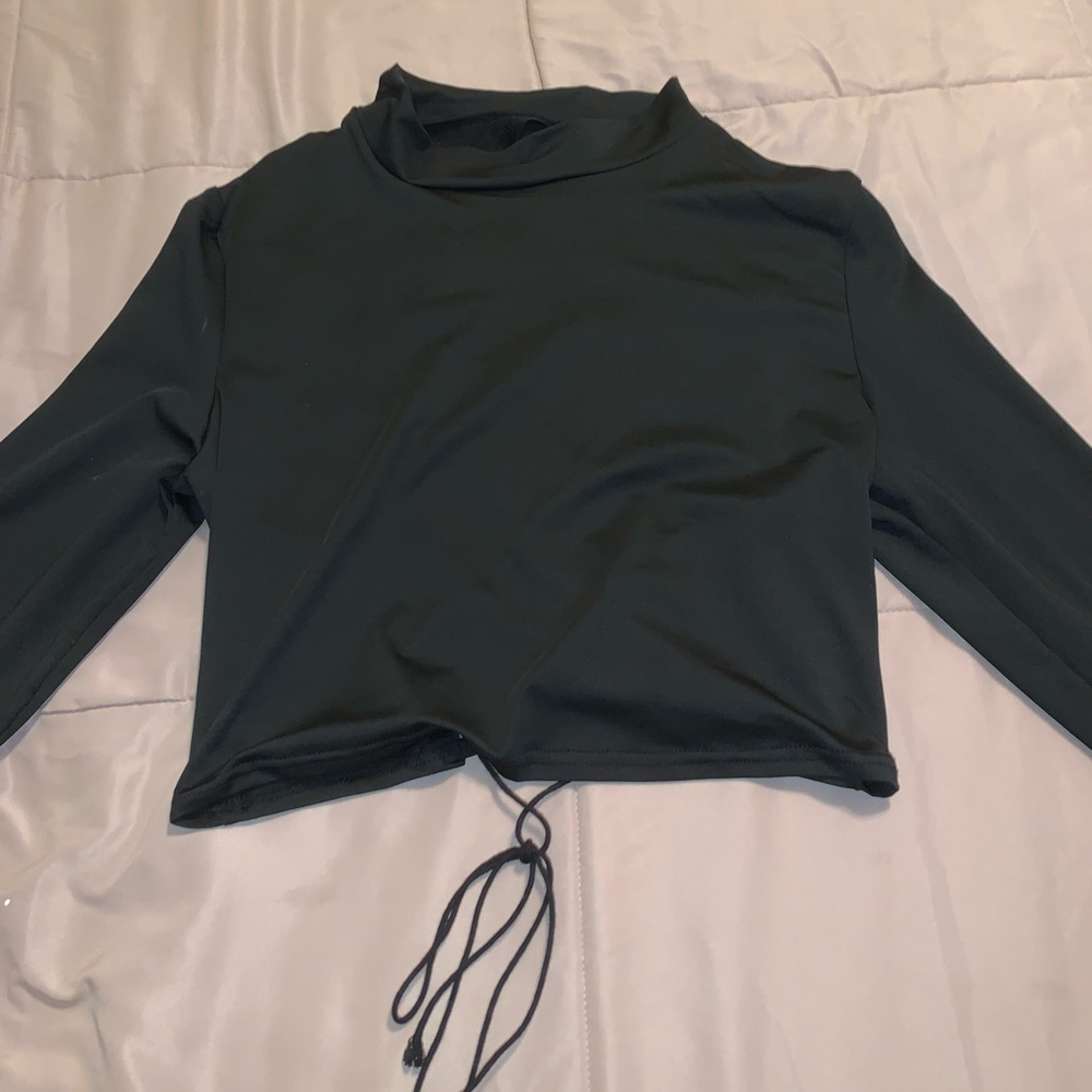 Black cropped lace up shirt